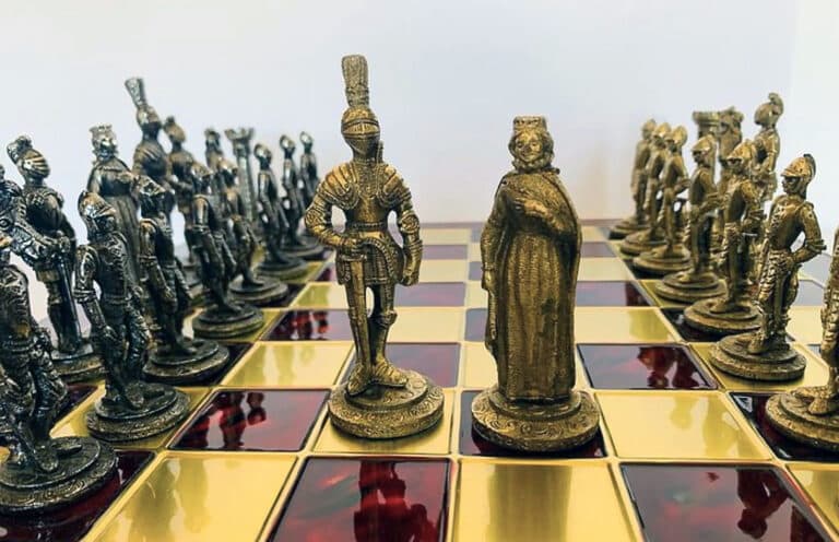 Executive Team 34 Grandmaster_Chess_Game_Tercios_Spain_1978_Philip_King